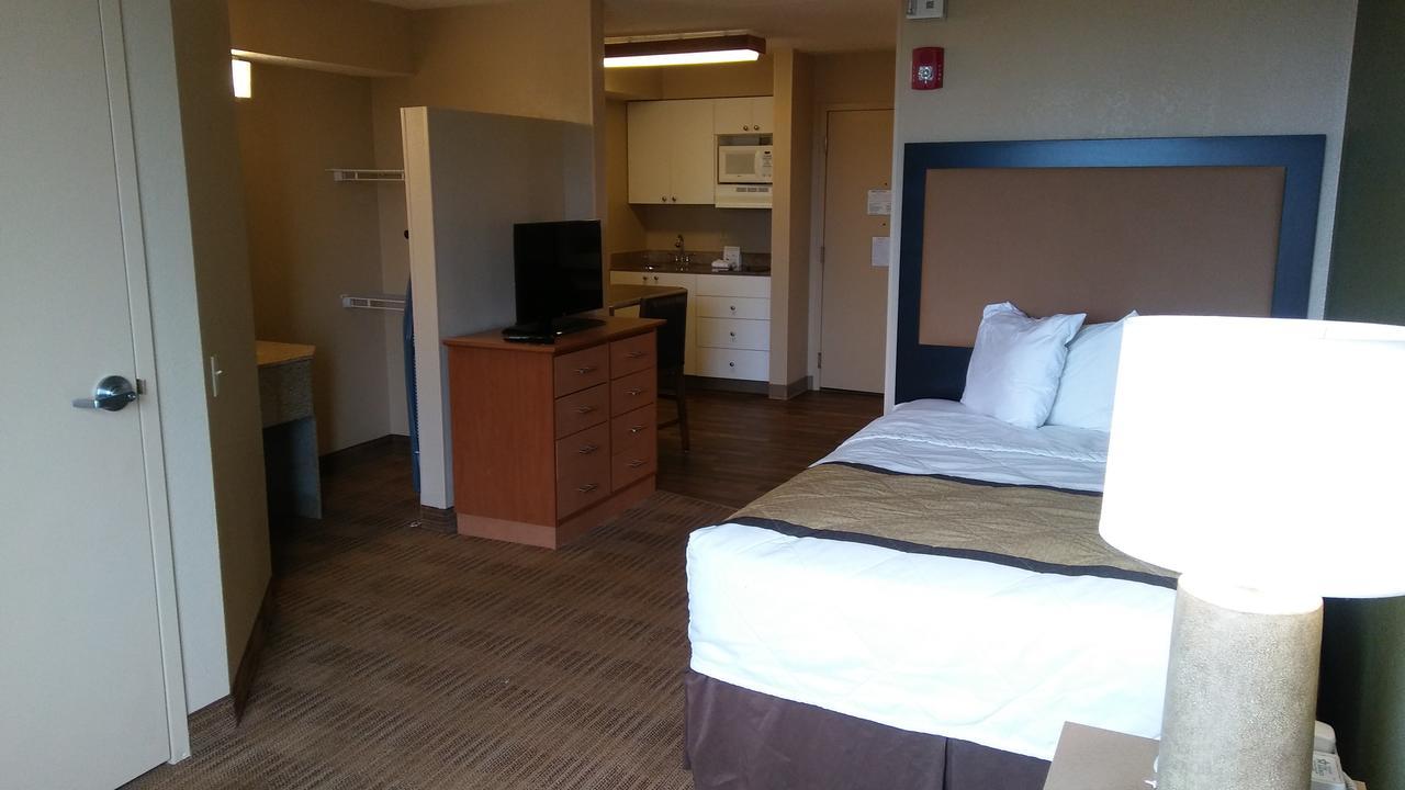 Hotel Extended America - - Northwest Arboretum - The Domain