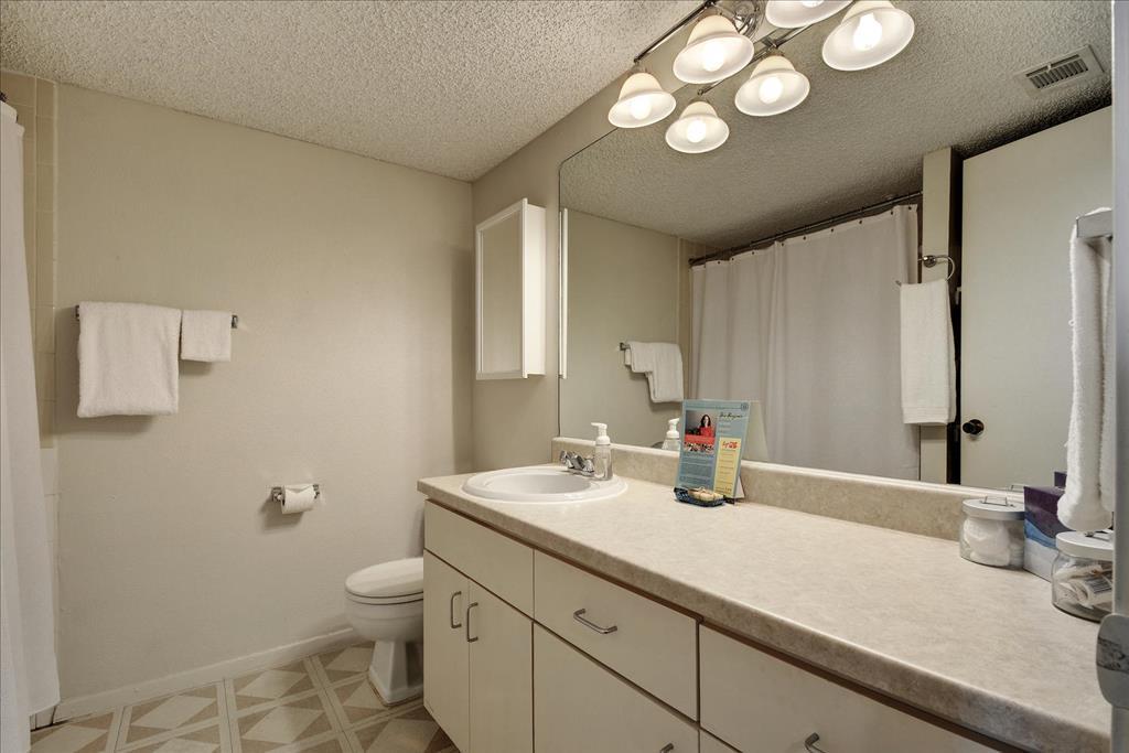 Apartment Littlefield Lofts #707 *