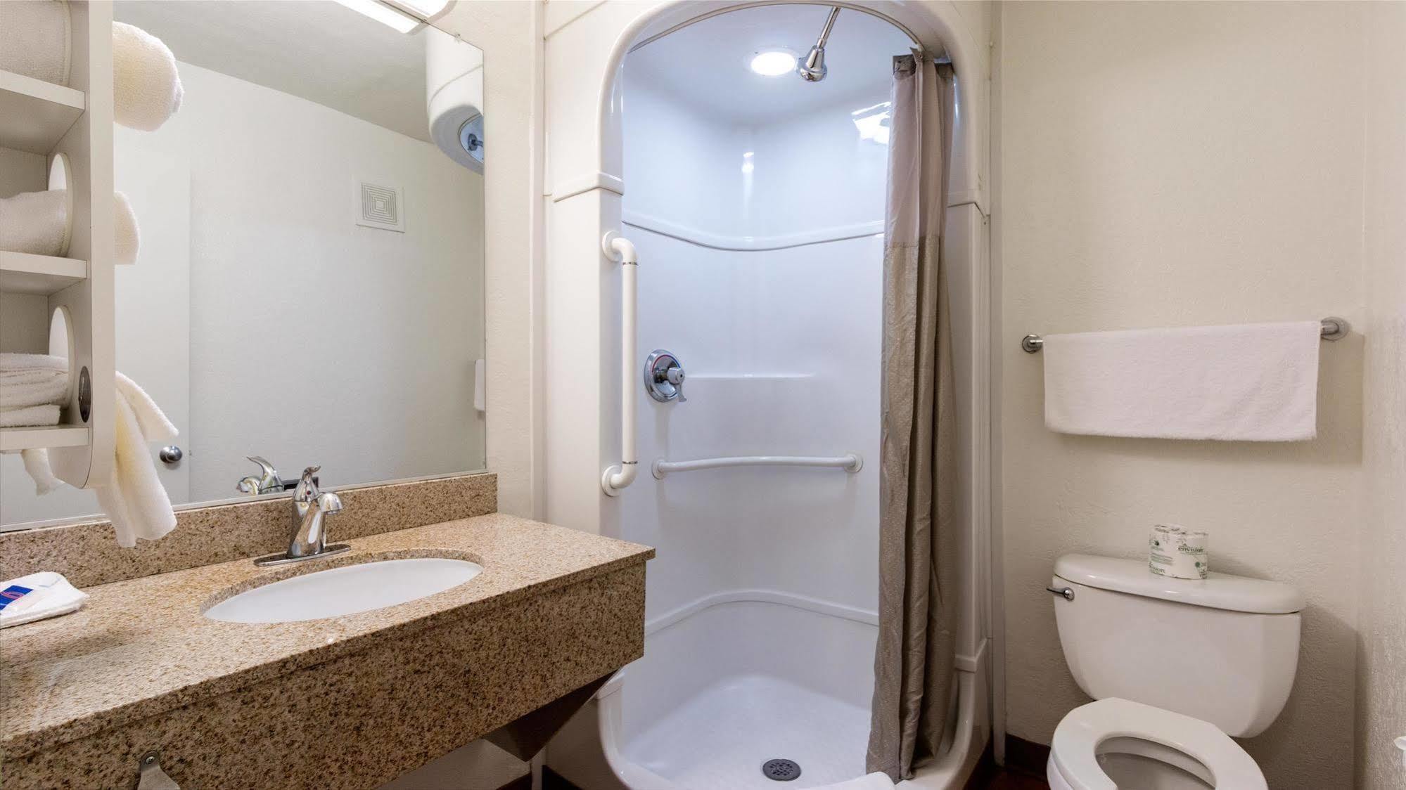 6-austin, Tx - Airport - South Hotel Austin