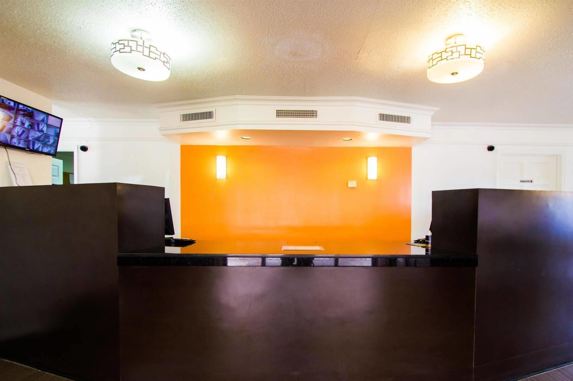 6-austin, Tx - Midtown 2* Austin