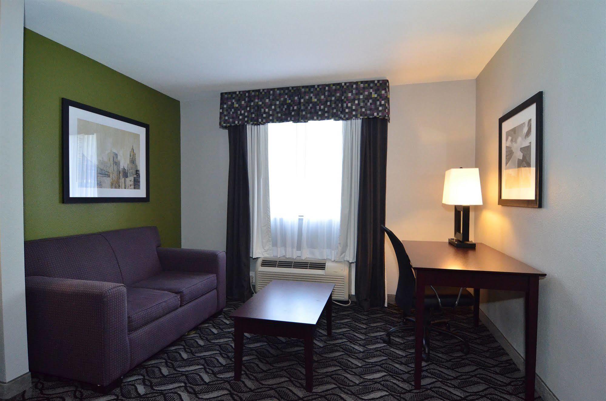 Scottish Downtown Hotel