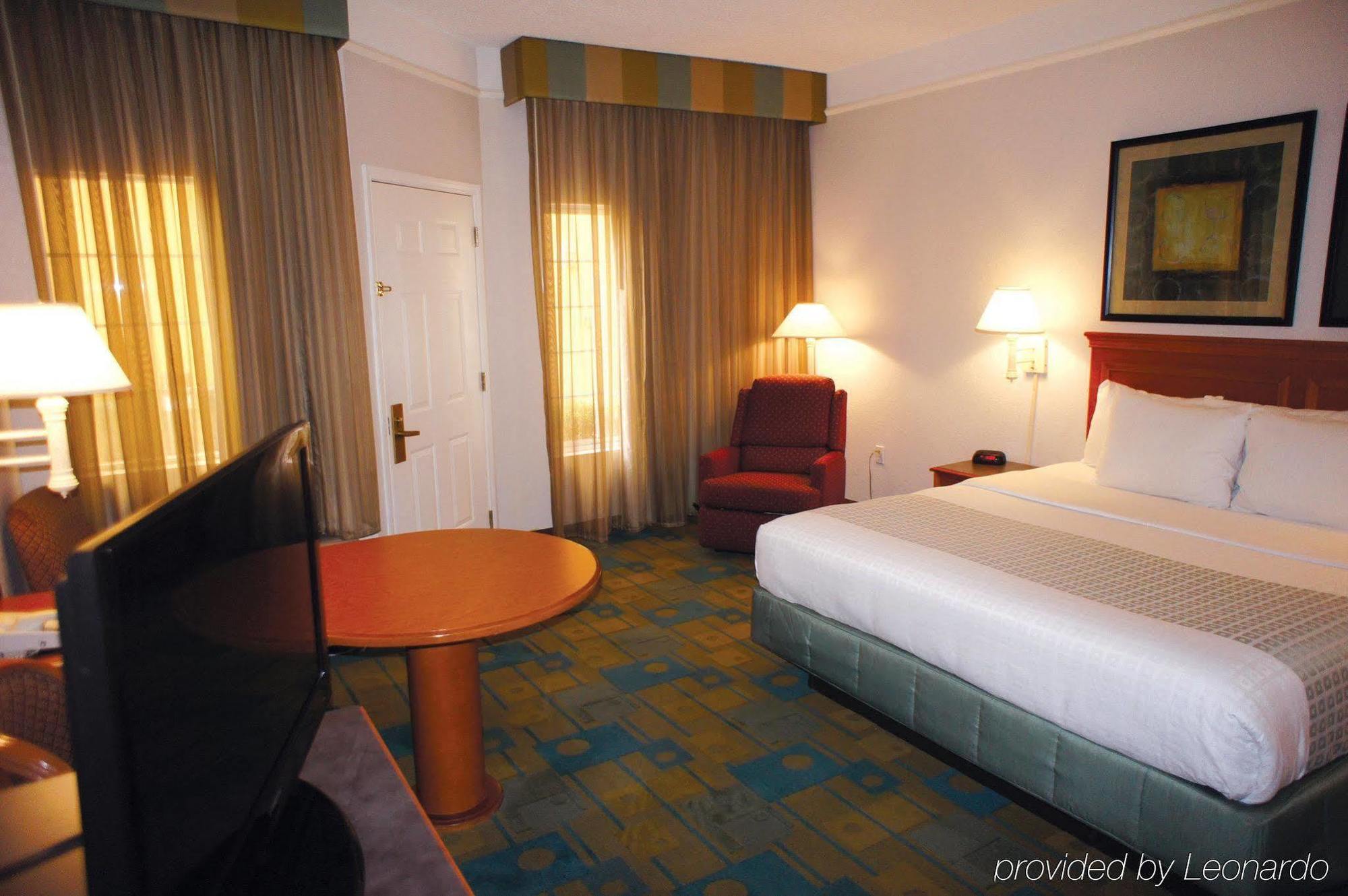 La Quinta By Wyndham At The Domain 3*
