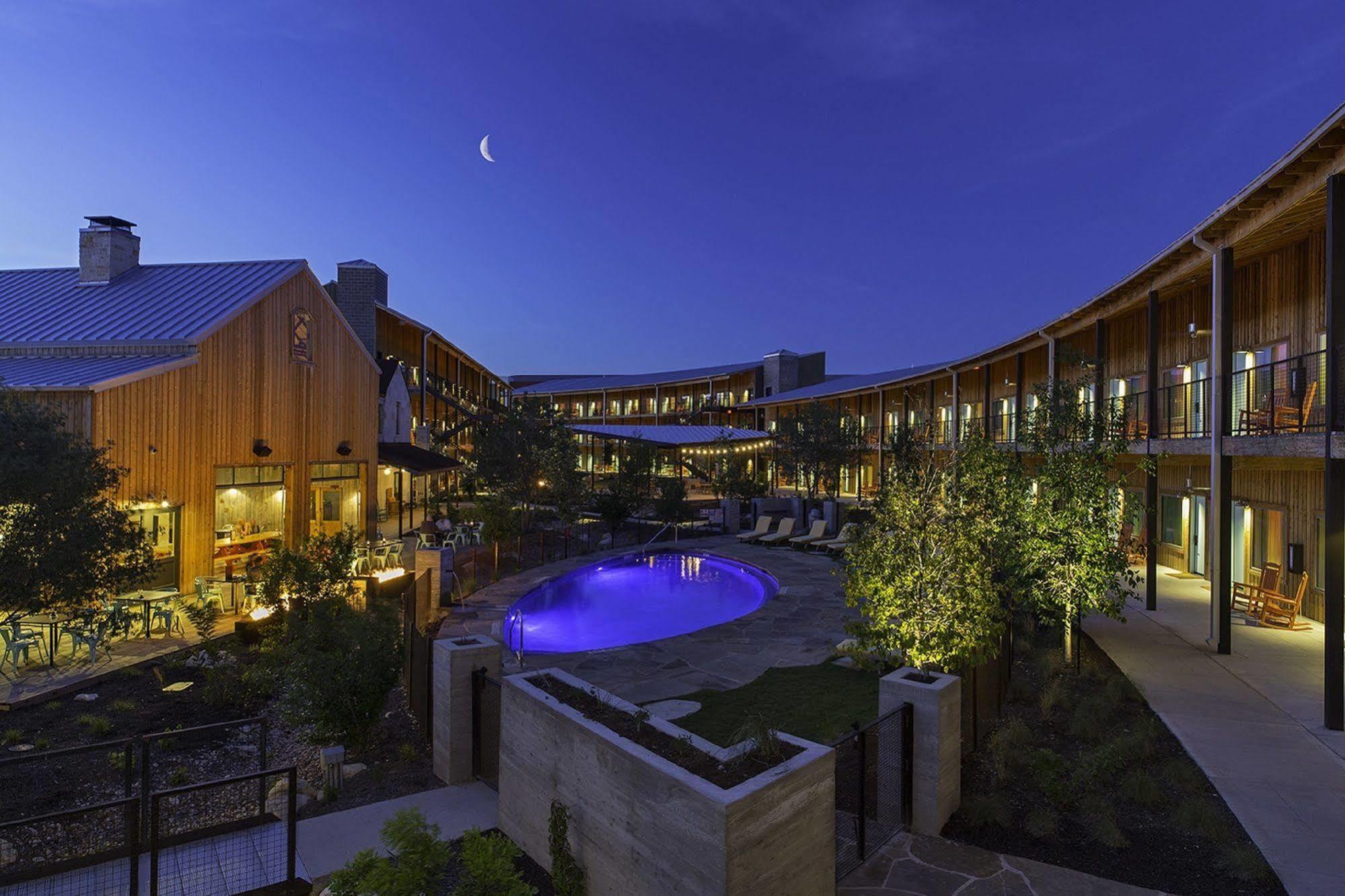 Hotel Lone Star Court, By Valencia Collection (adults Only)