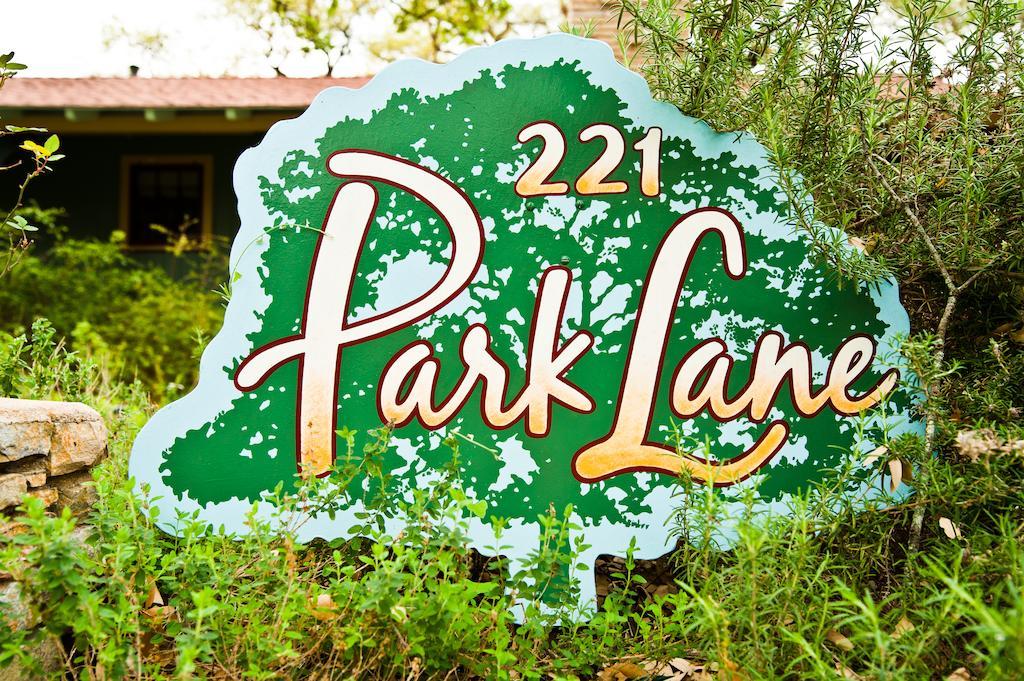 Park Lane Bed & Breakfast Austin