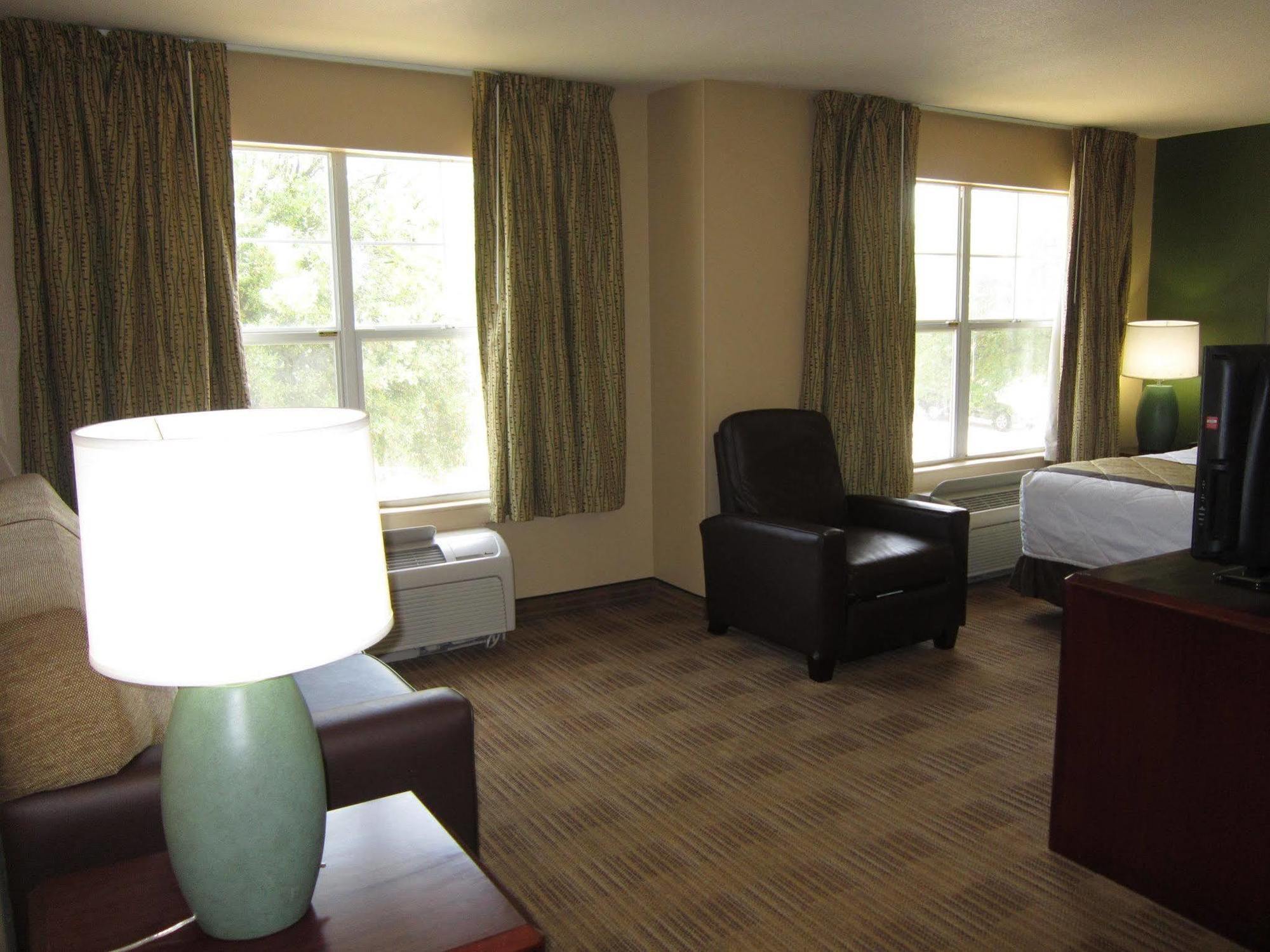 Extended America - - Northwest Arboretum - The Domain Hotel 2*