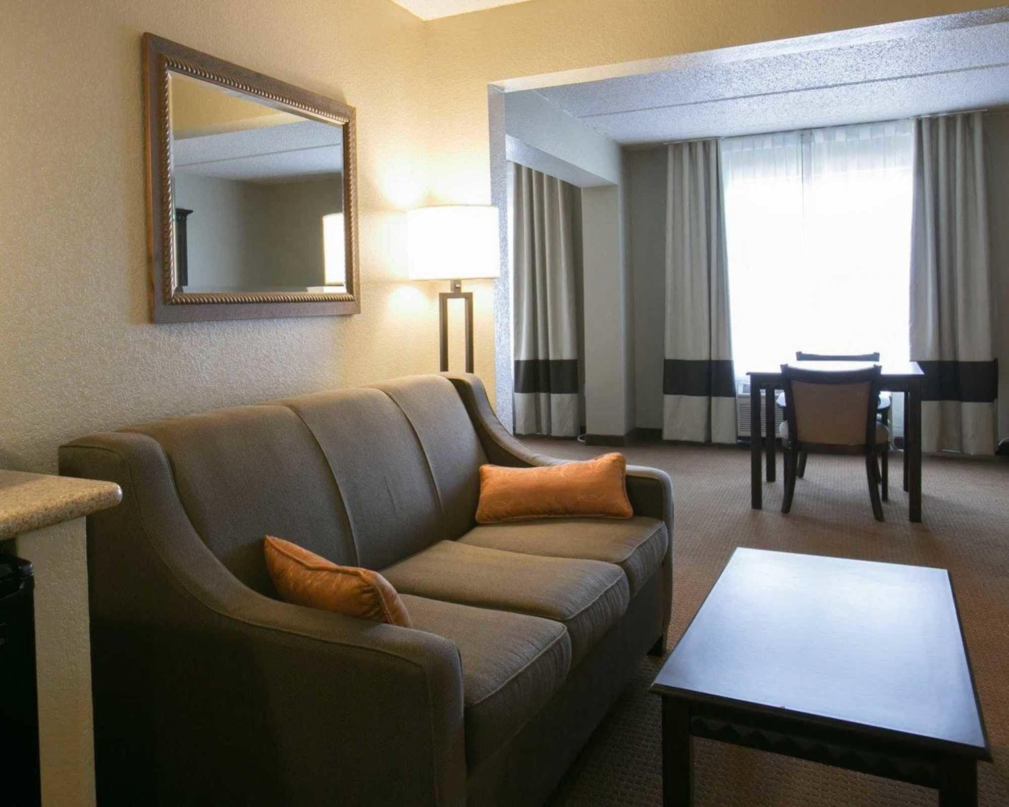 Comfort Airport Hotel Austin