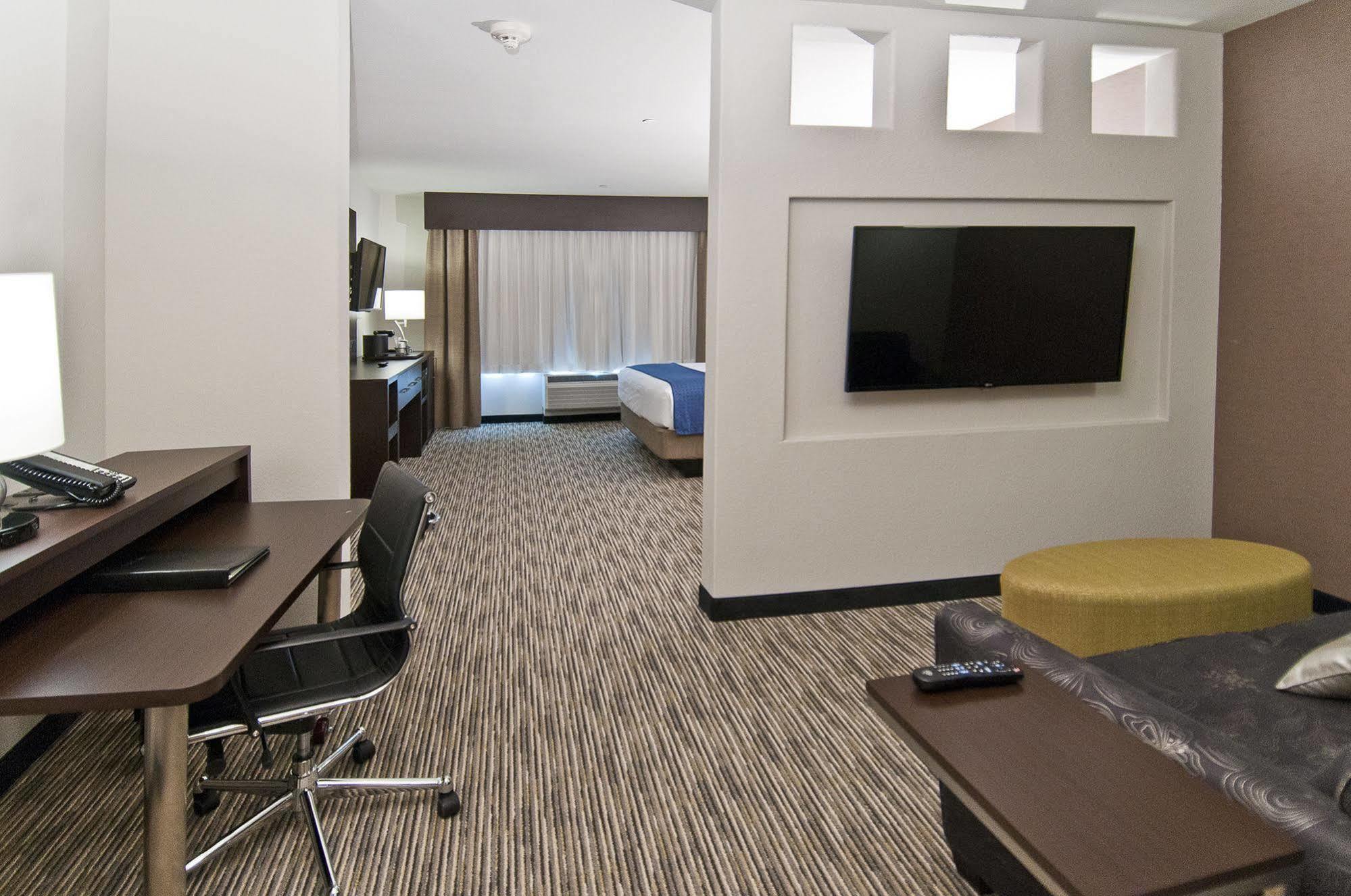 Airport By Ihg