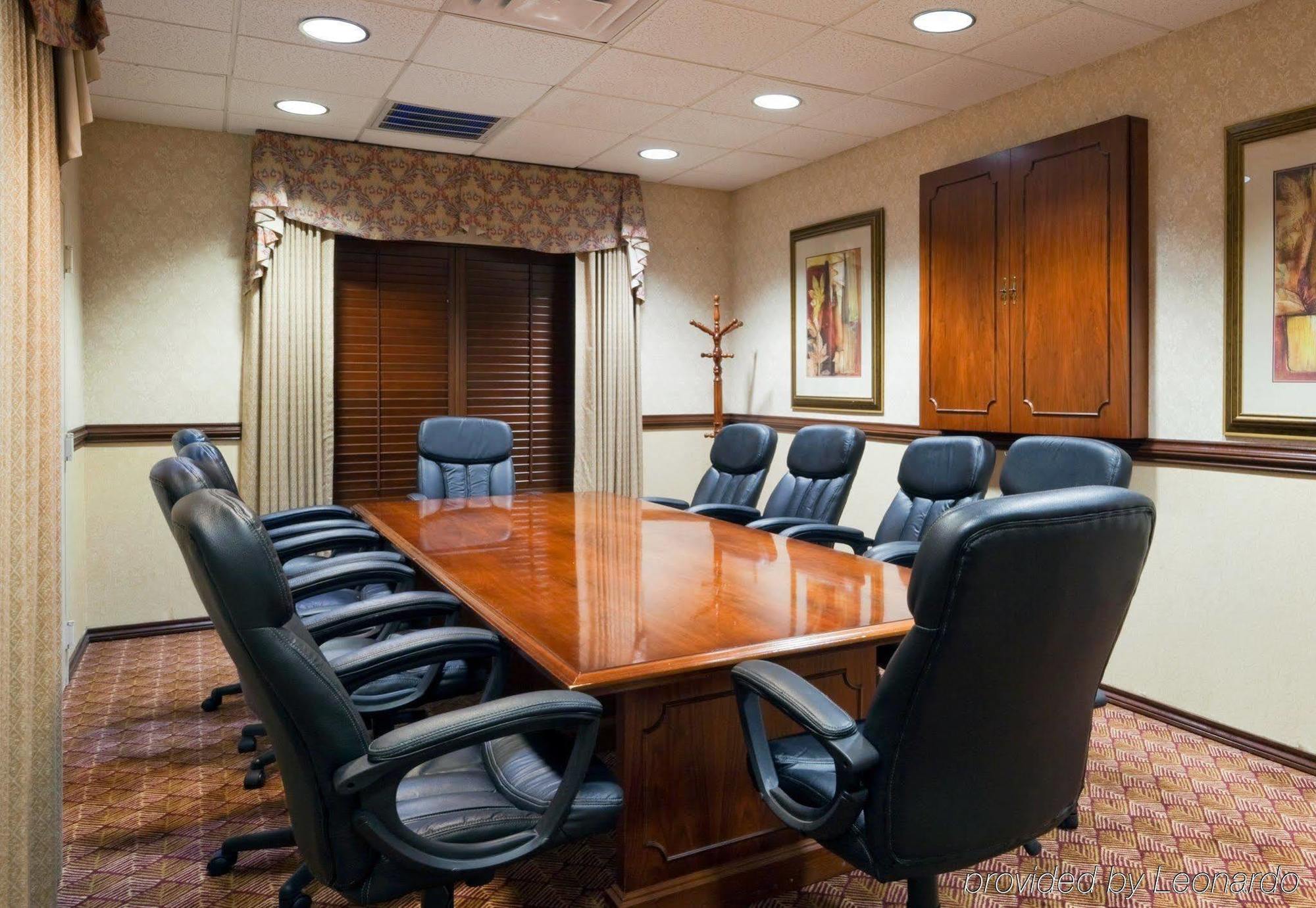 Express & North By Ihg 3* Austin