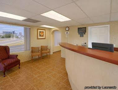 Motel Super 8 By Wyndham Downtown/capitol Area