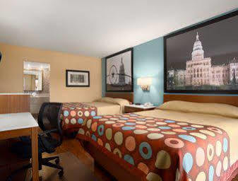 Super 8 By Wyndham Downtown/capitol Area 2* Austin