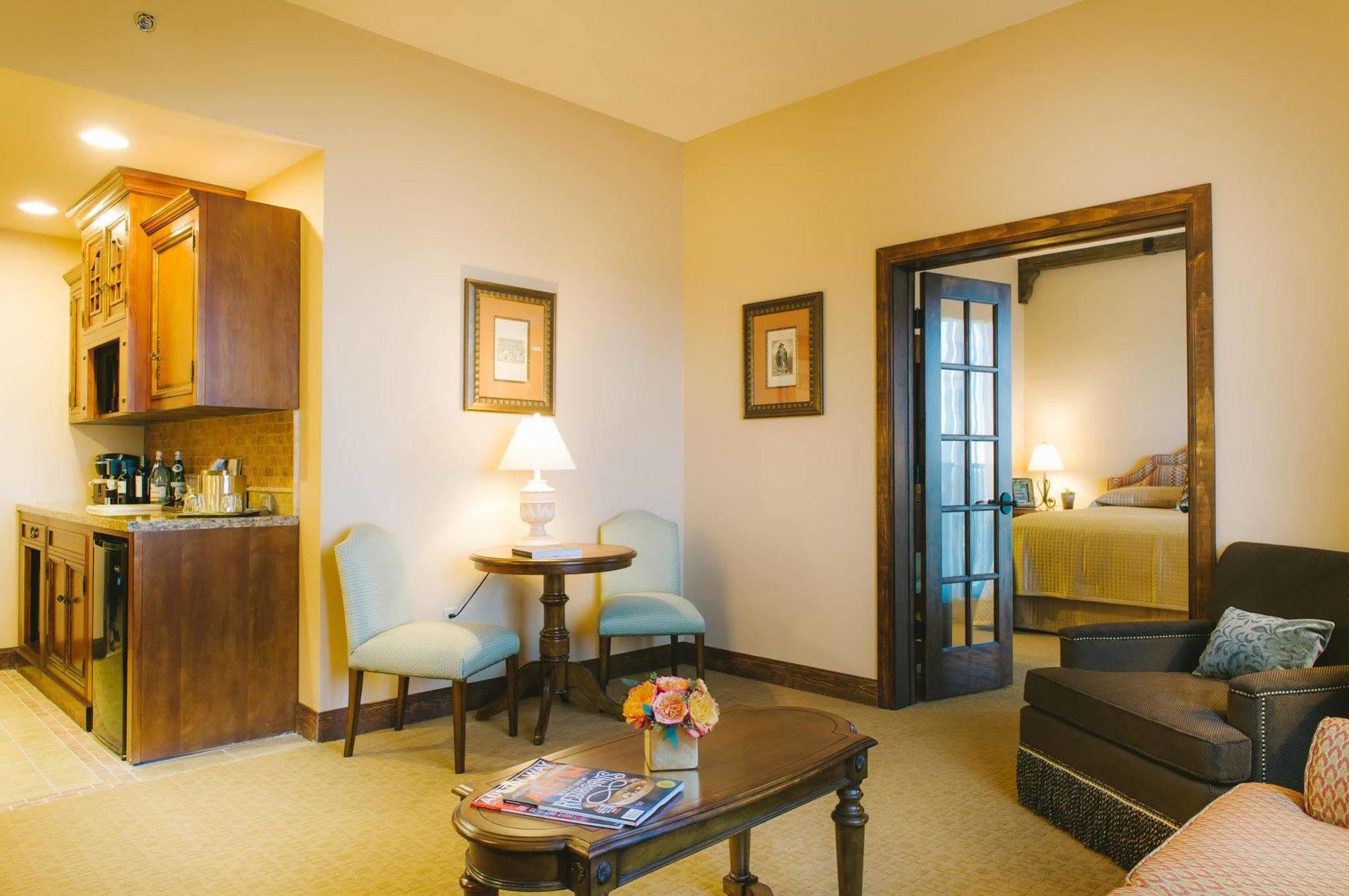 Viata Hotel 5*