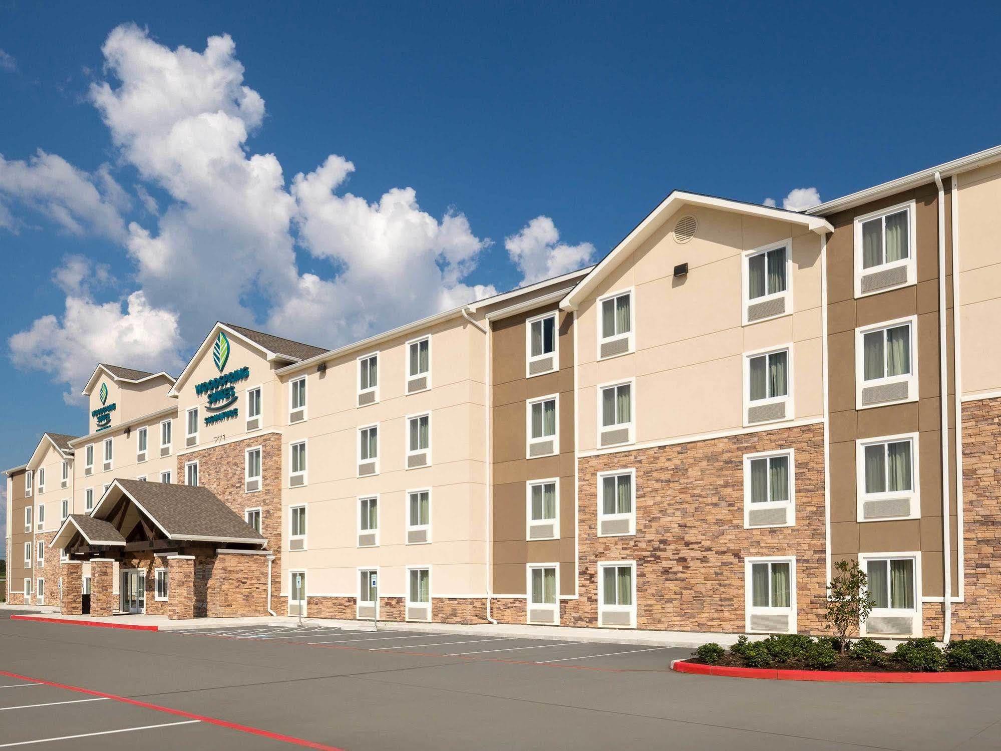 Woodspring South I-35 Hotel 2*