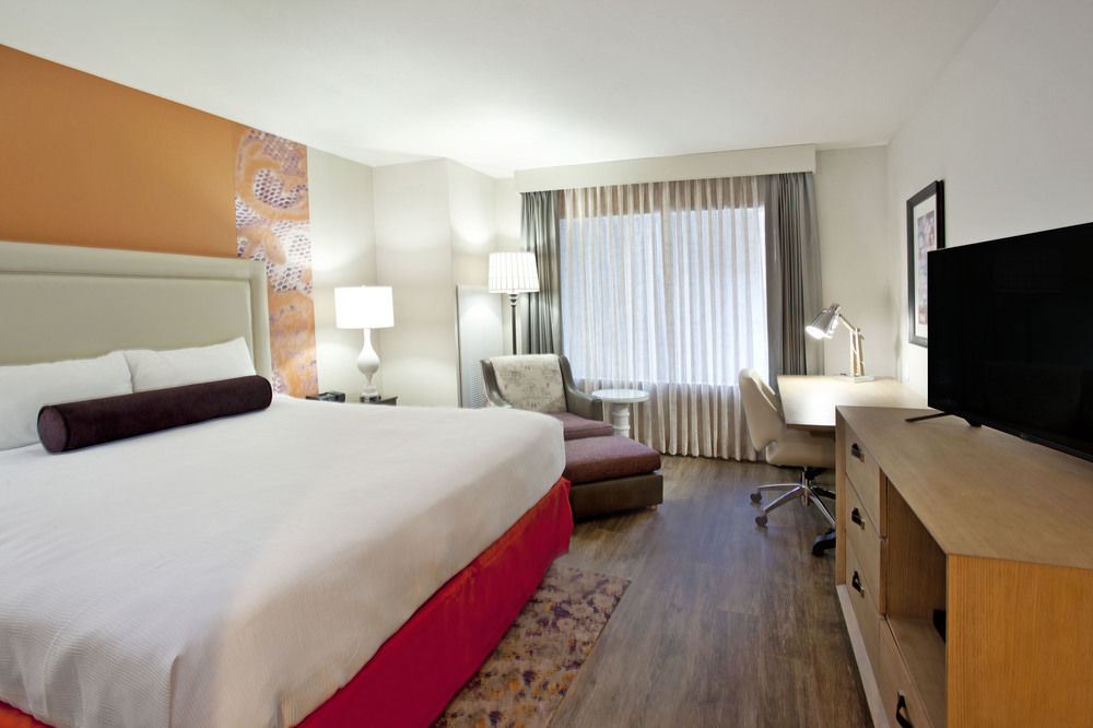 Indigo Downtown - By Ihg Hotel