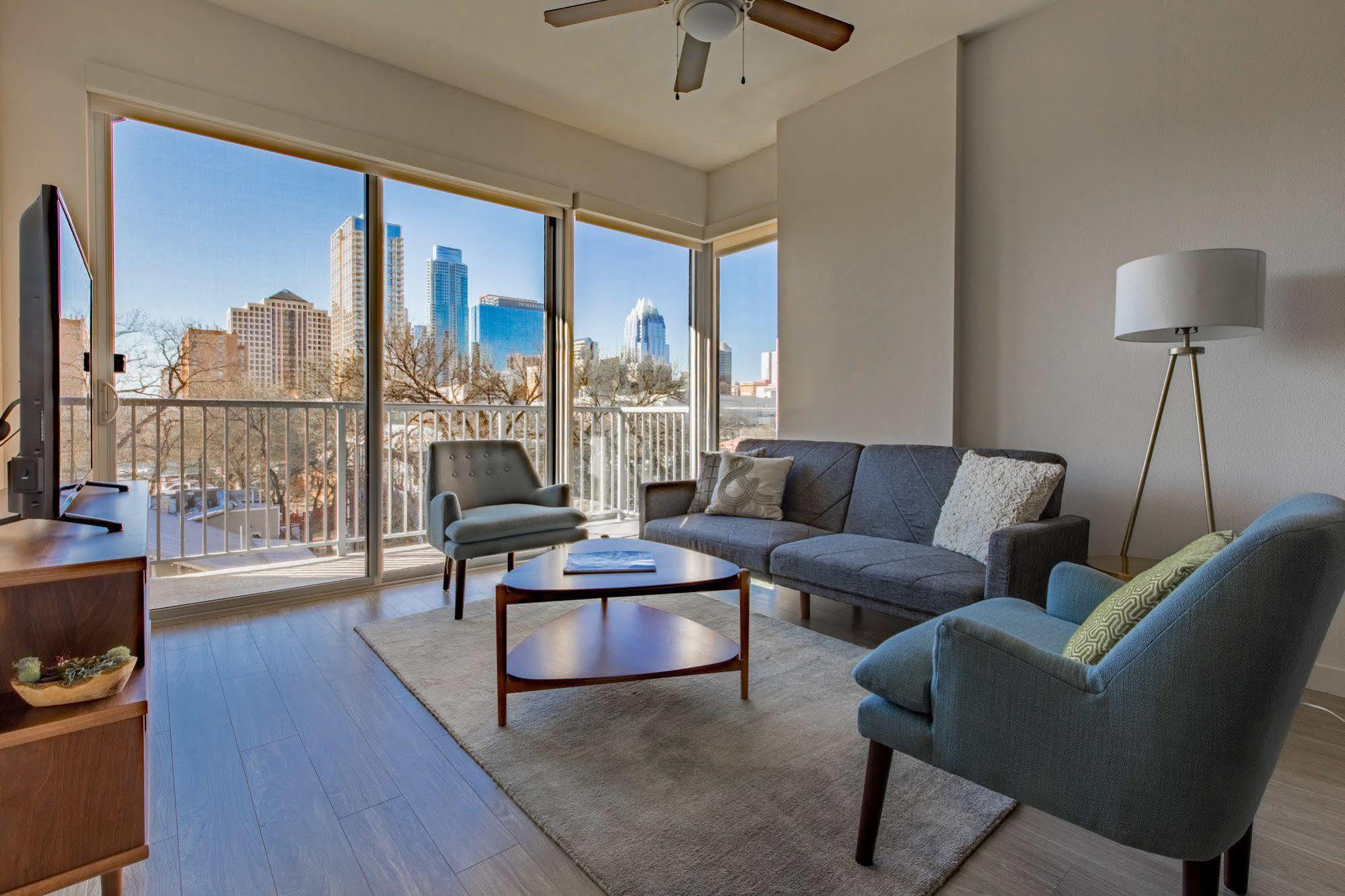 Locale Austin - Rainey Street * Austin