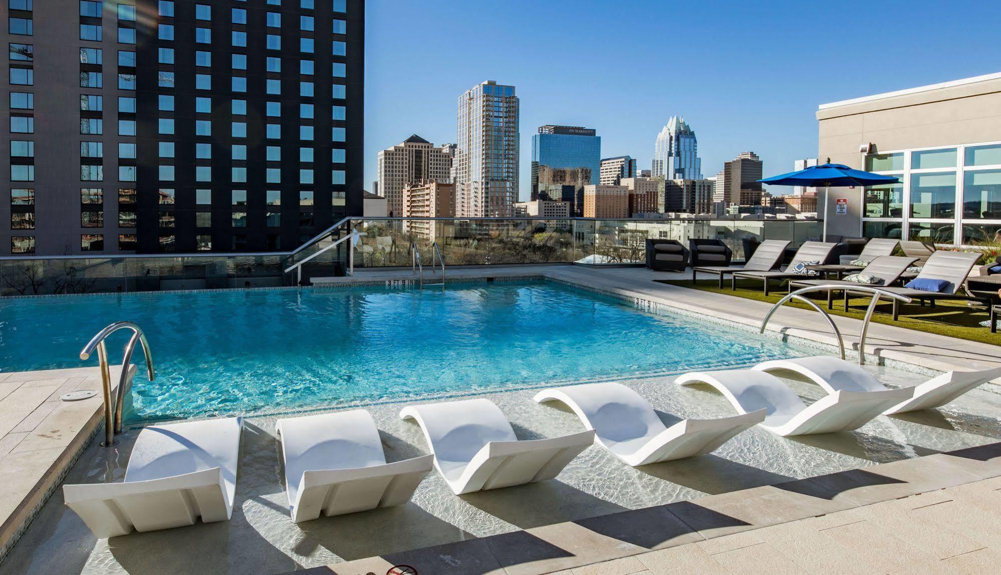 Locale Austin - Rainey Street Apartment