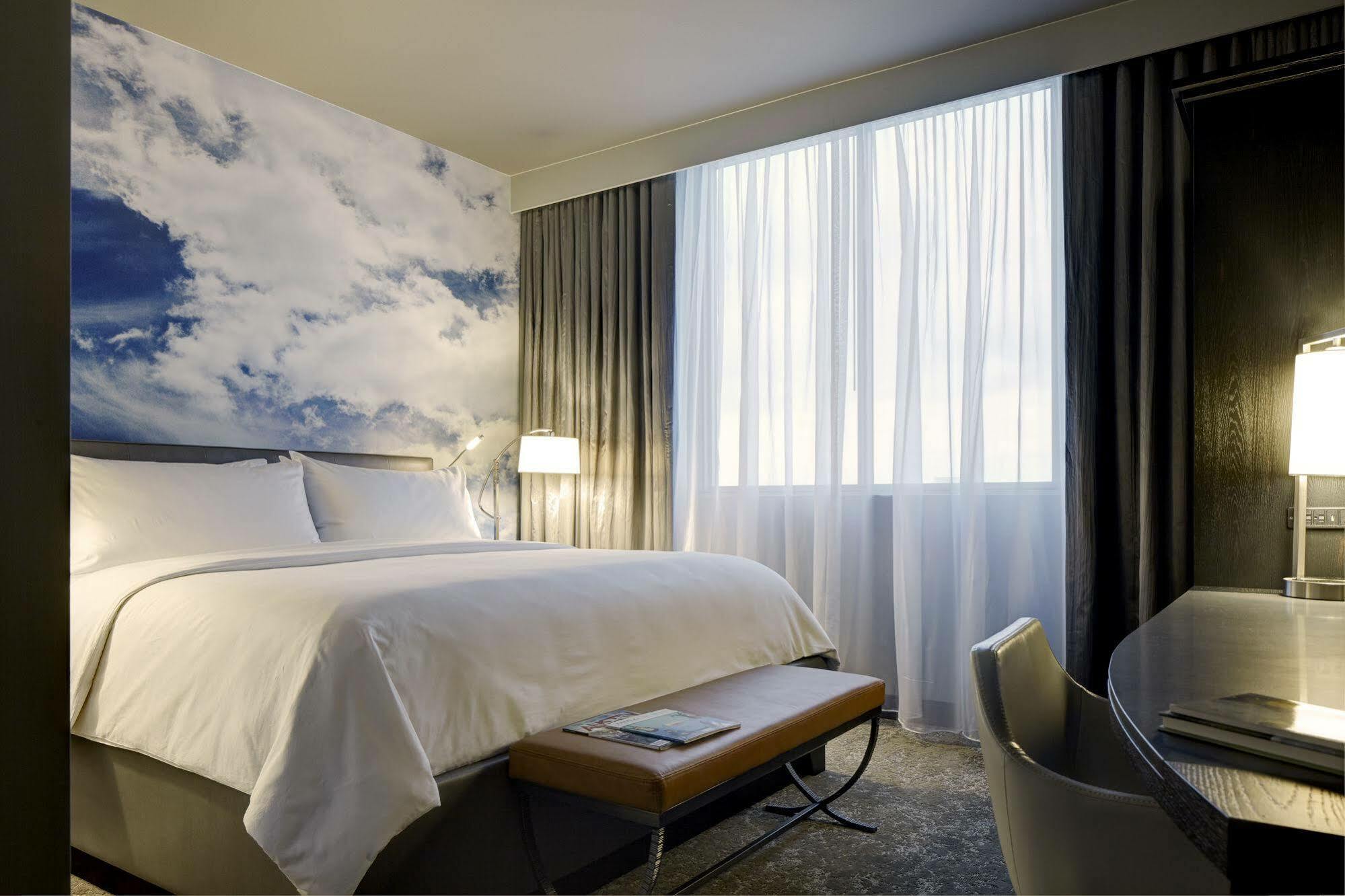 Archer Hotel 4*