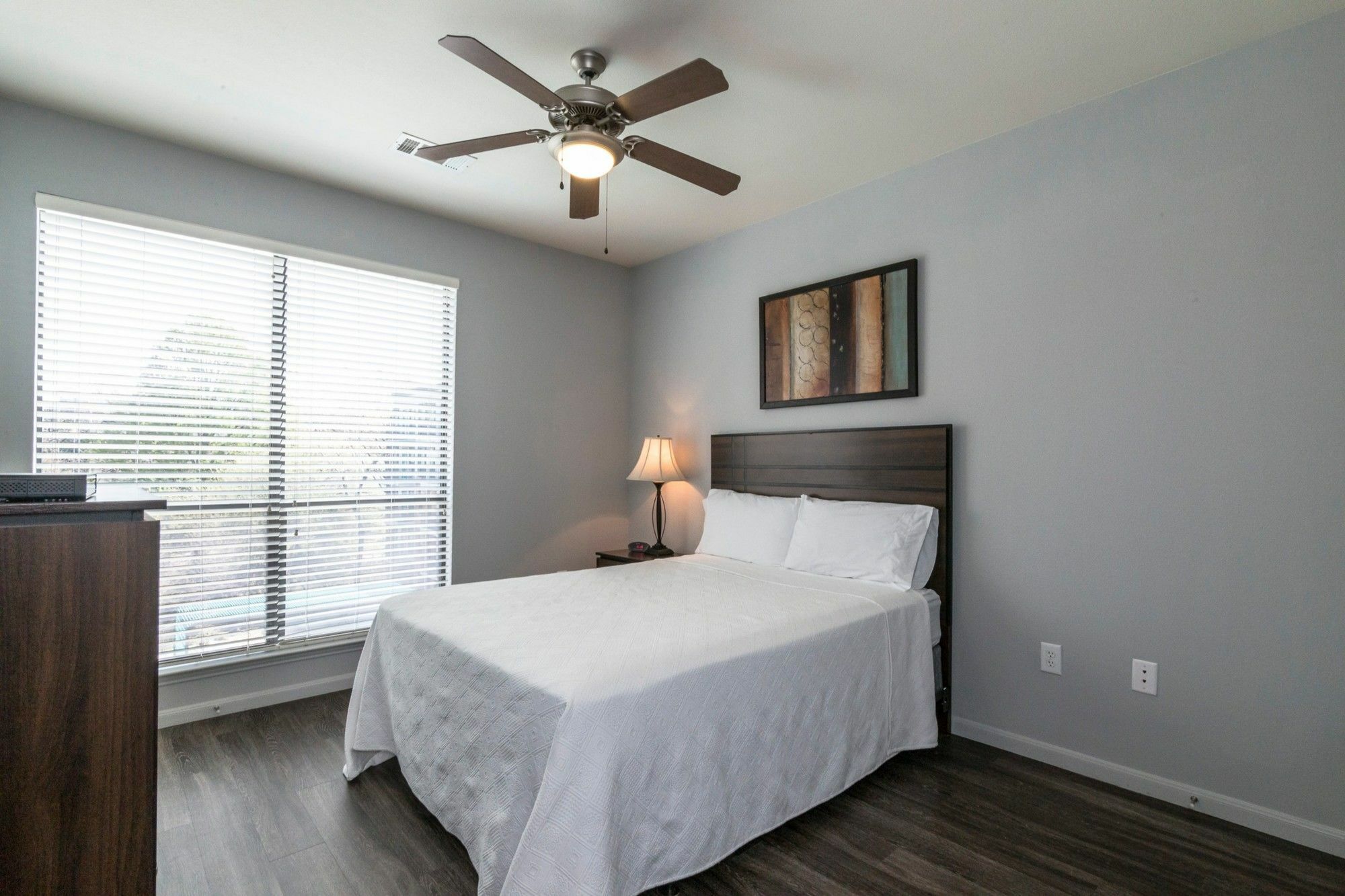 Apartment The Entertainment District By Yourent Austin