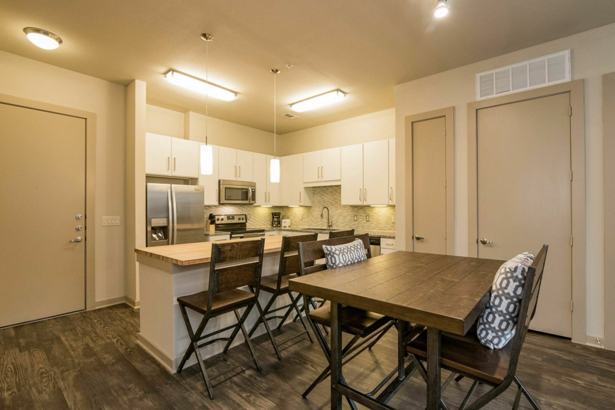 Apartment Park By Yourent Austin