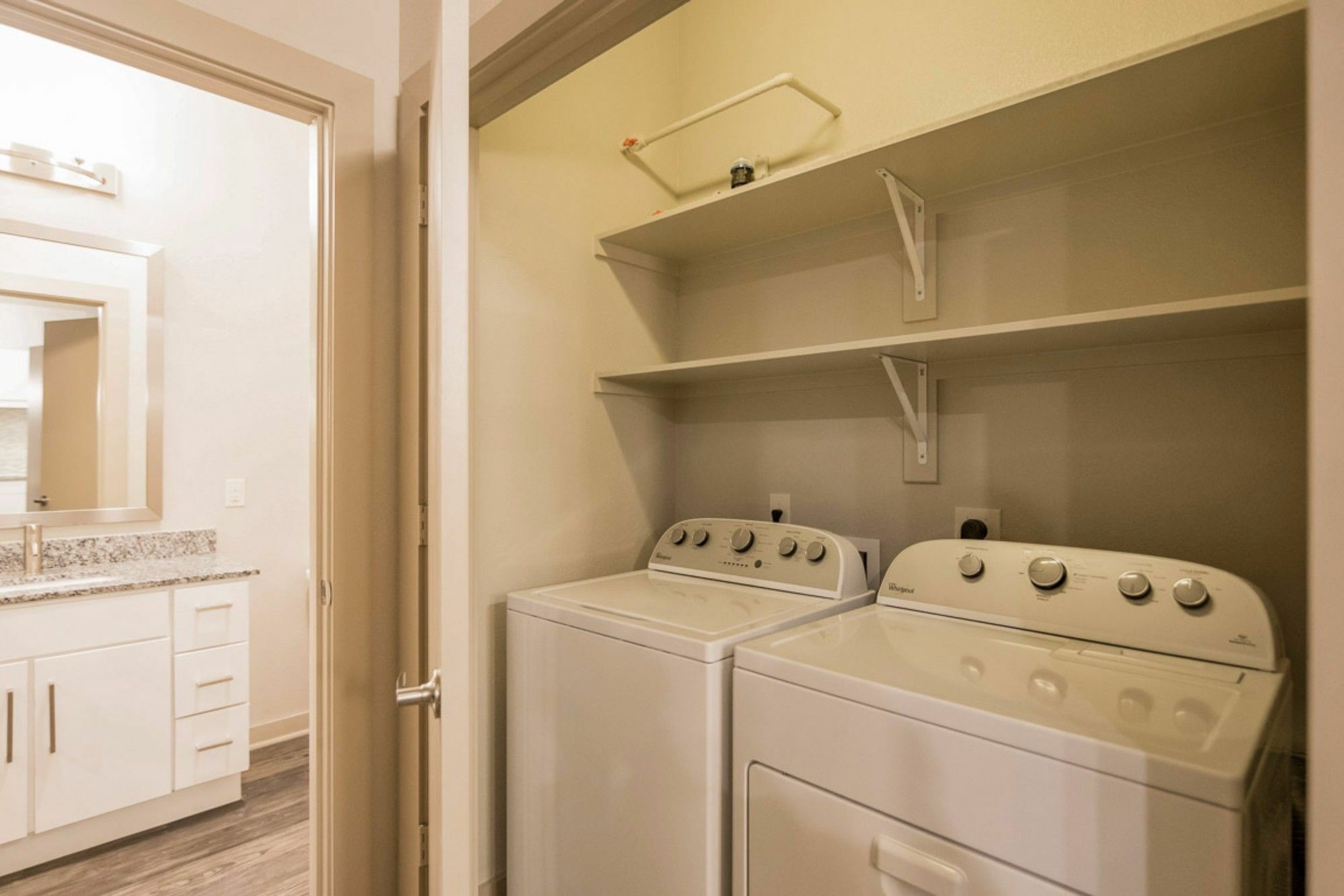 Park By Yourent Apartment Austin