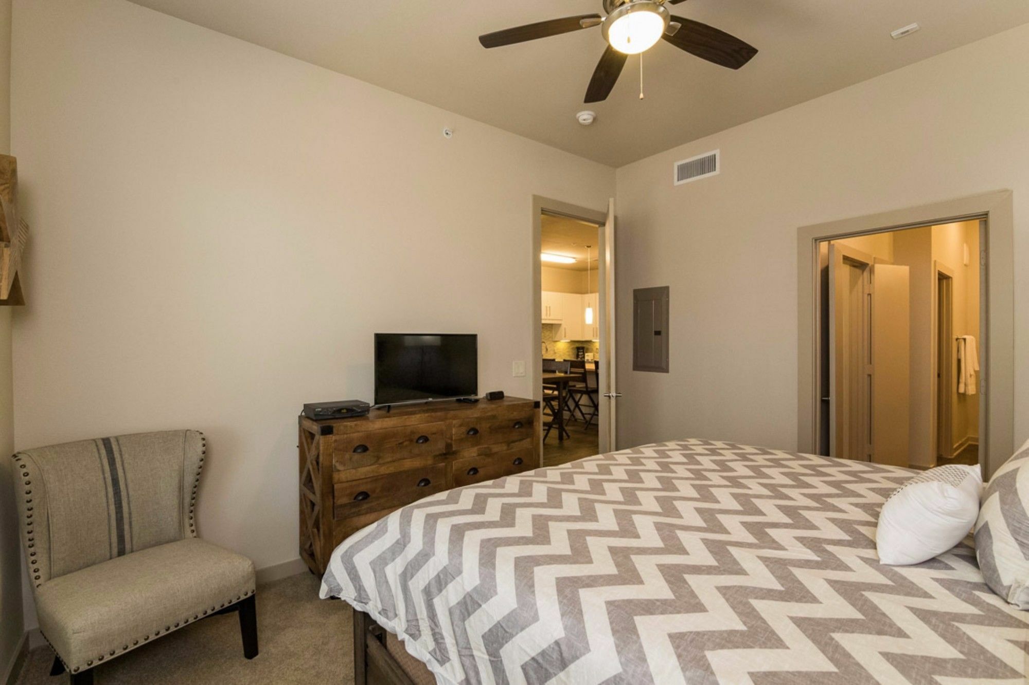 Apartment Park By Yourent Austin