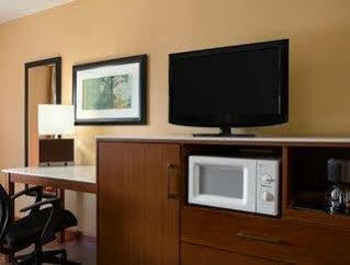 Motel Super 8 By Wyndham Downtown/capitol Area 2*