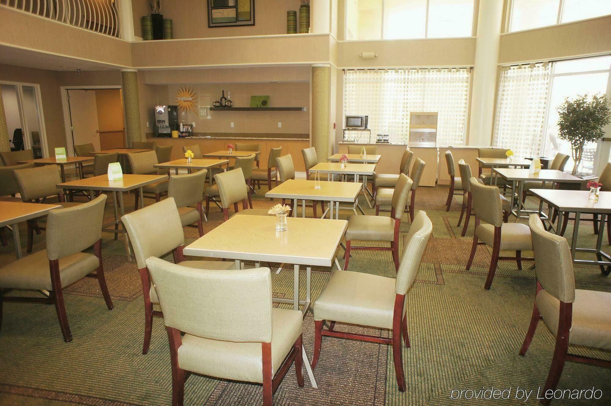La Quinta By Wyndham At The Domain Hotel Austin
