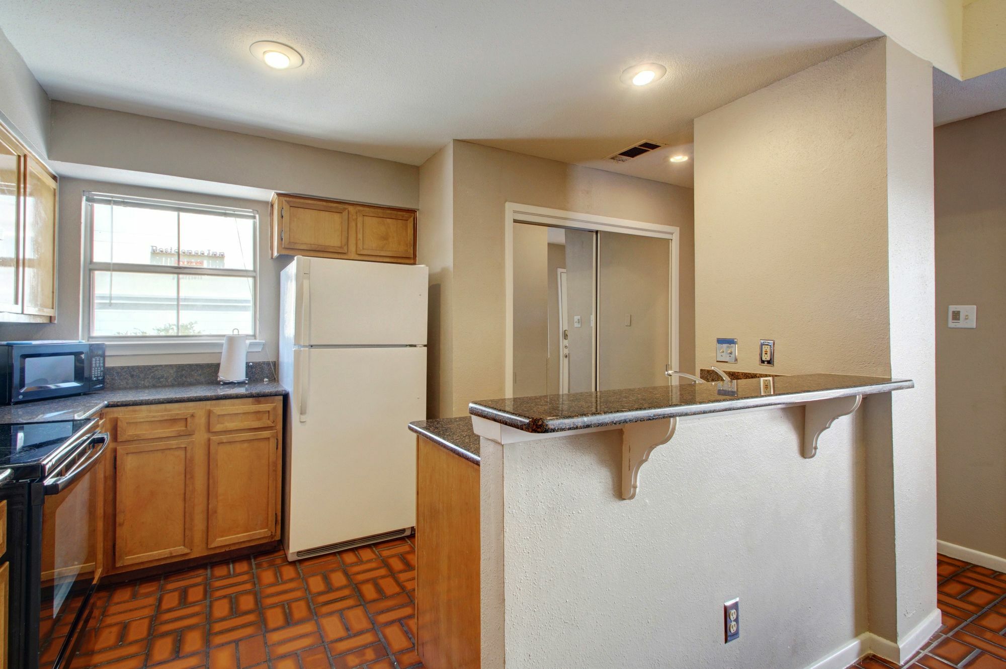 Austinstays 2 Bedroom Downtown *
