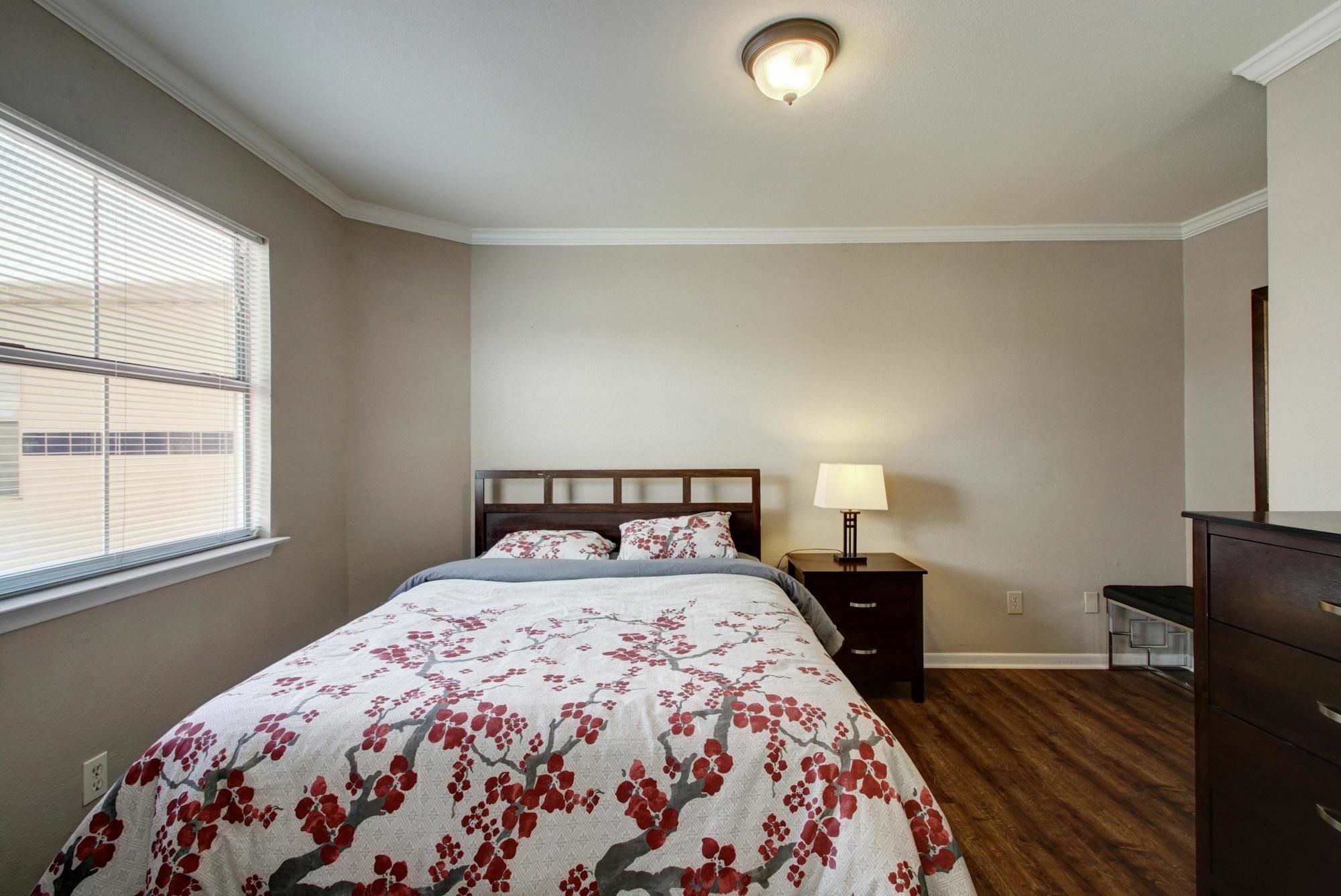 Austinstays 2 Bedroom Downtown * Austin
