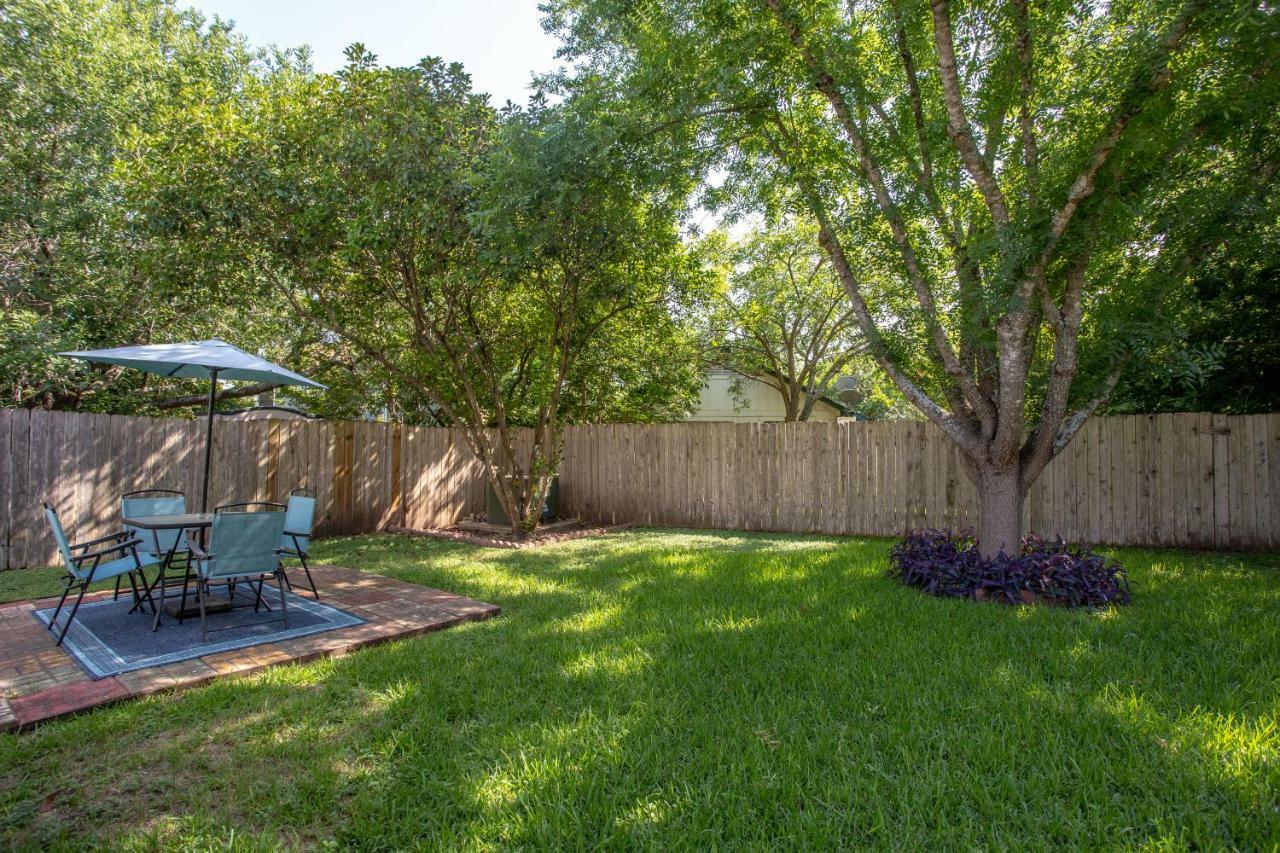 Comfortable, Family And Business Friendly 2bd/2ba House In North Holiday home Austin
