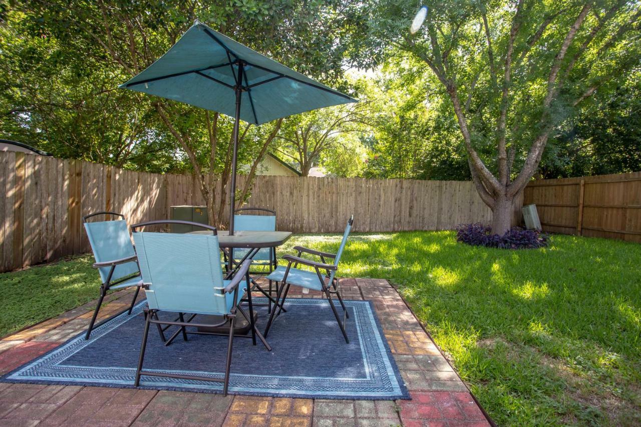 Comfortable, Family And Business Friendly 2bd/2ba House In North Austin