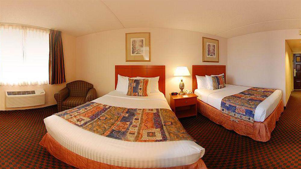 Quality & North Hotel Austin