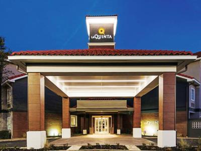La Quinta By Wyndham At The Domain 3*
