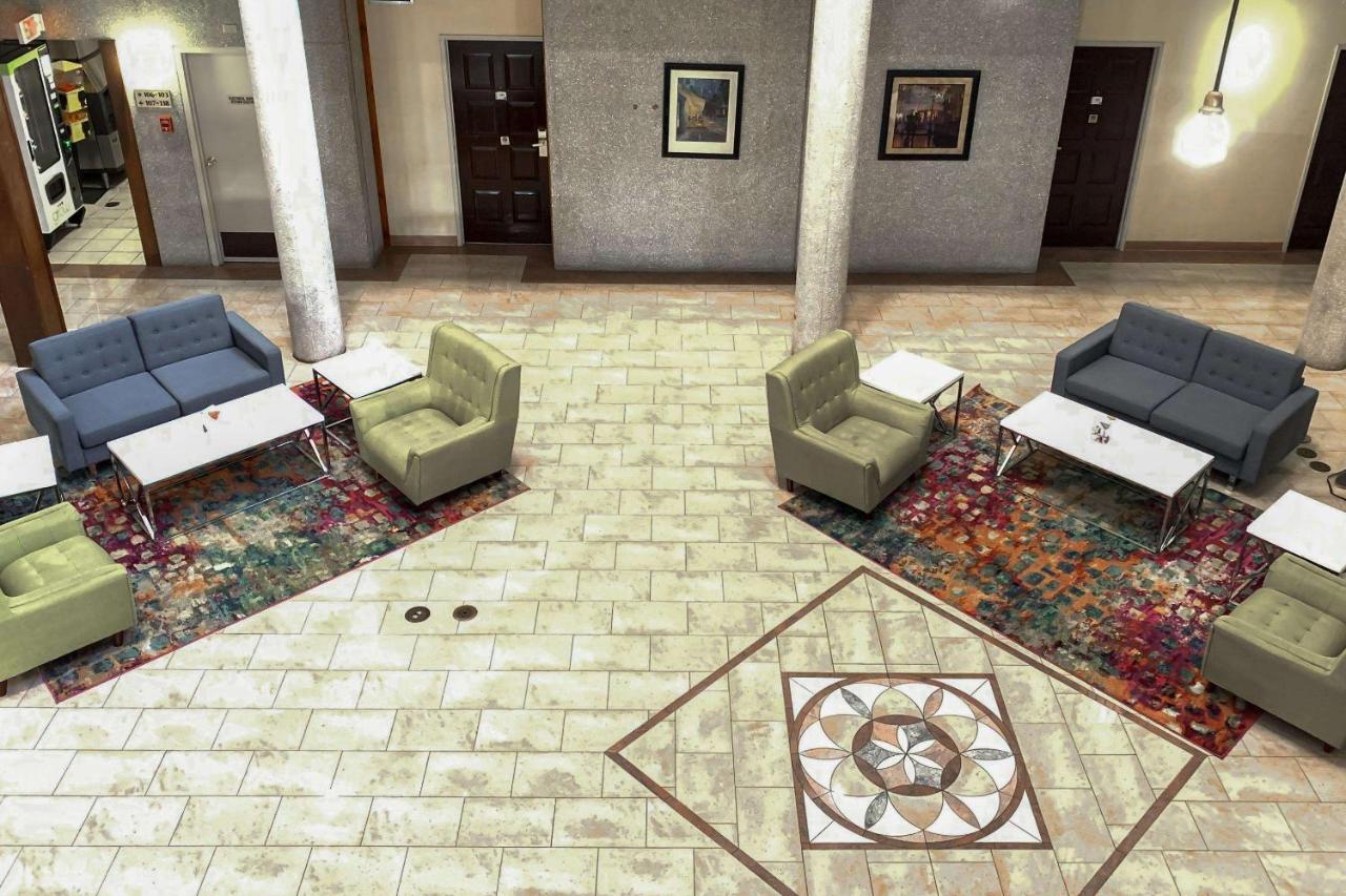 Quality & North Hotel 3*