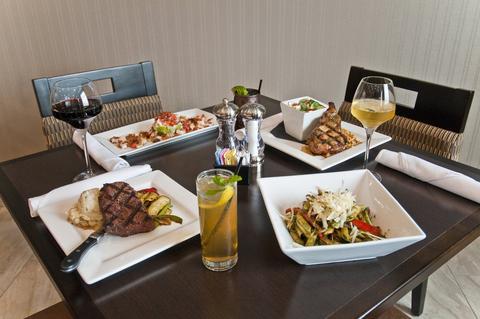 Hotel Airport By Ihg Austin