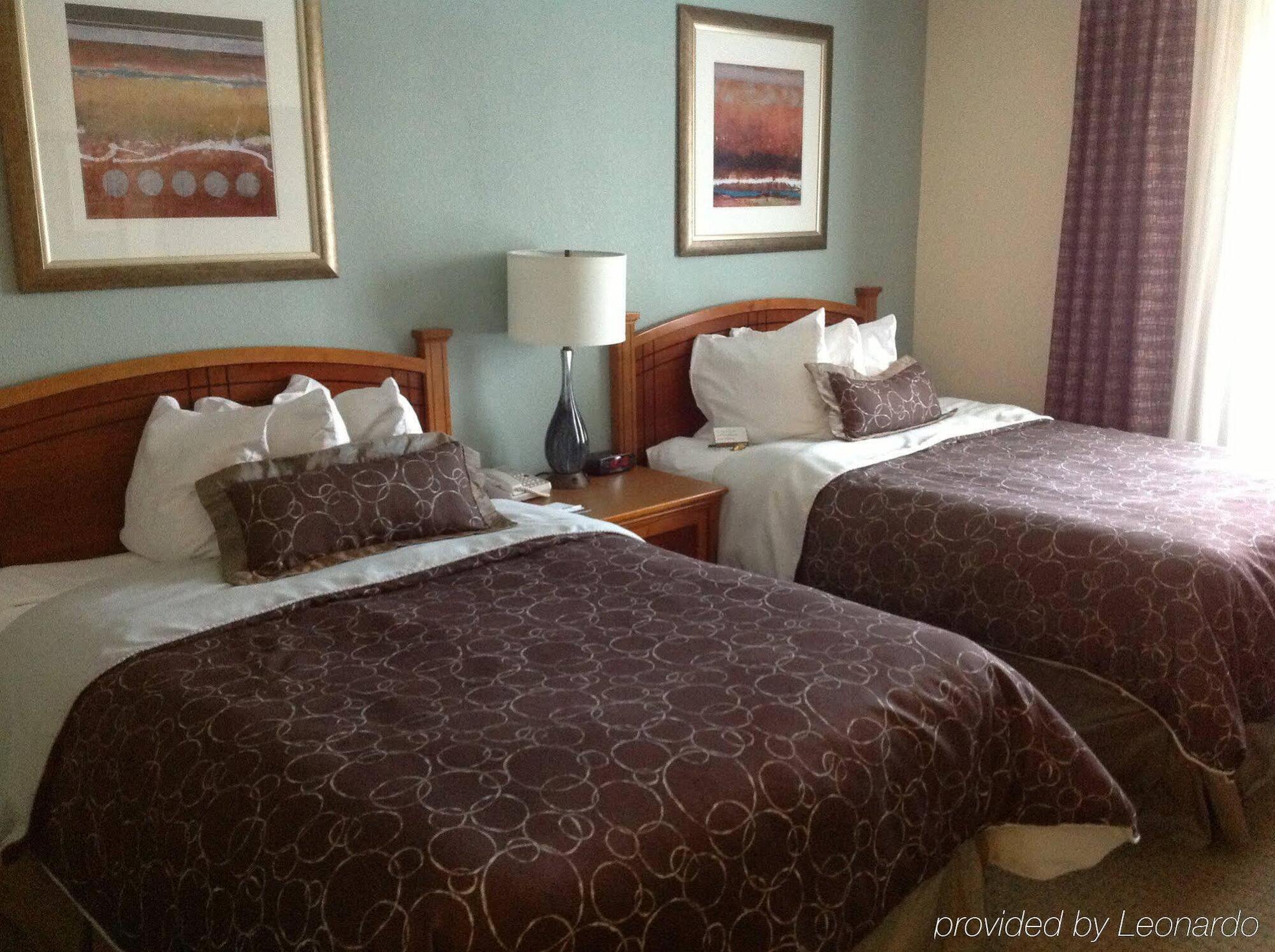 Sonesta Es The Domain Area 3*