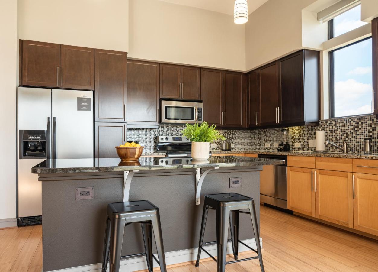 The Guild Downtown | Seaholm 4*