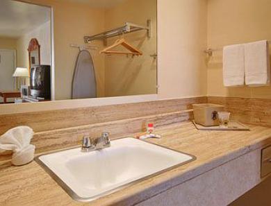 Motel Super 8 By Wyndham Downtown/capitol Area