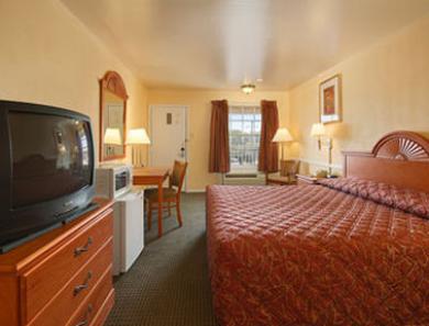 Motel Super 8 By Wyndham Downtown/capitol Area 2*