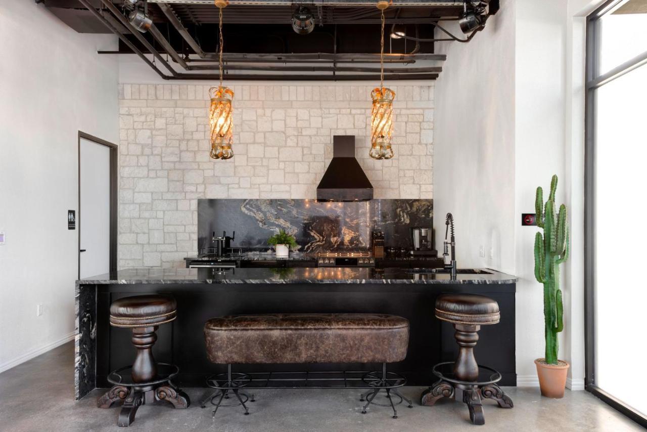 Aparthotel Cahoots Austin