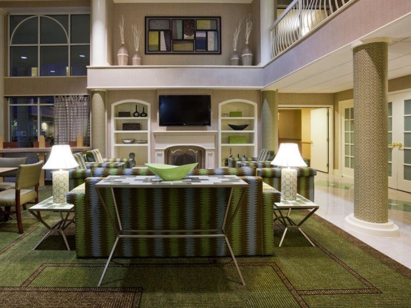La Quinta By Wyndham At The Domain 3*