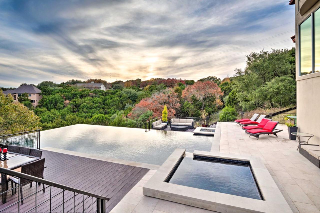 Chic With Infinity Pool 10 Mi To Downtown! Holiday home *