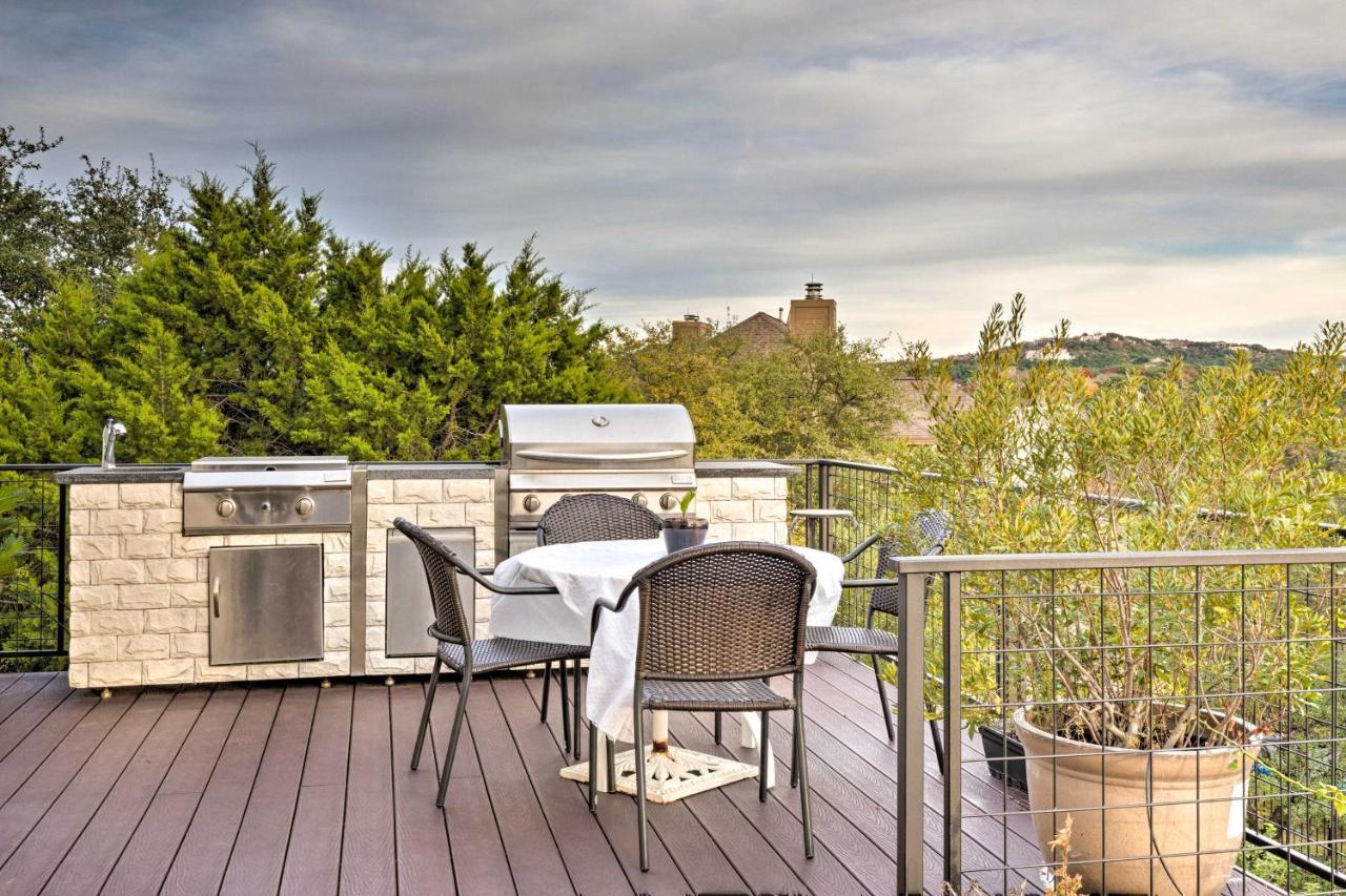 Chic With Infinity Pool 10 Mi To Downtown! Holiday home