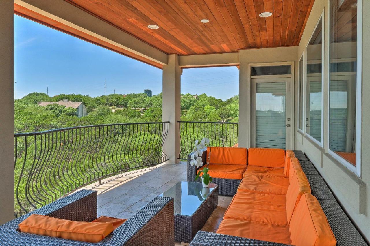 Holiday home Chic With Infinity Pool 10 Mi To Downtown! Austin