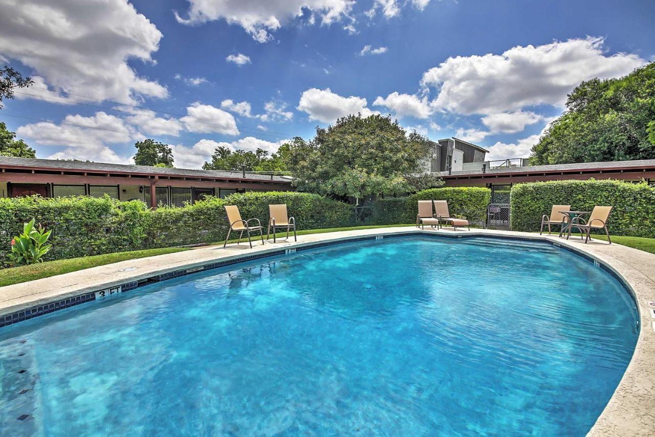 Modern With Pool Less Than 5 Mi To Downtown! Apartment Austin