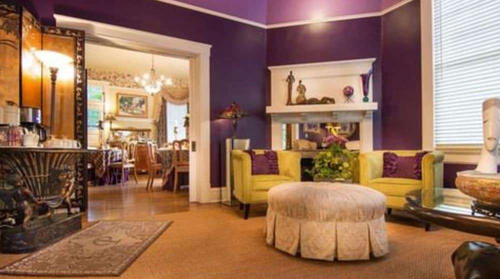 Austin's At Pearl Street Hotel 4*