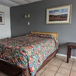 Austin Motor Inn