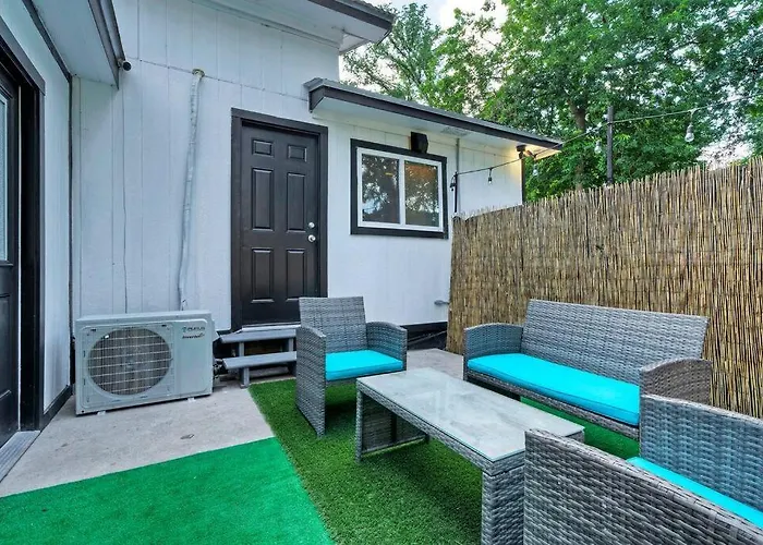 Great Value Stay Near Tesla