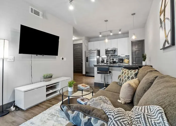 Modern 1Br Retreat Pool Free Wi-Fi Free Parking