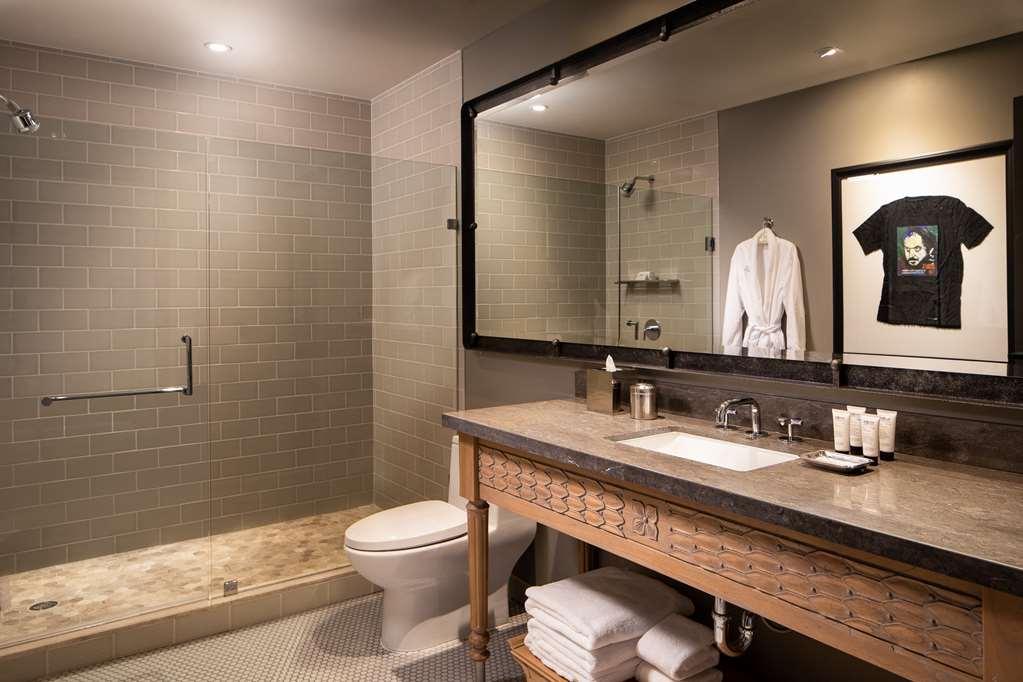 Zaza Hotel 4*