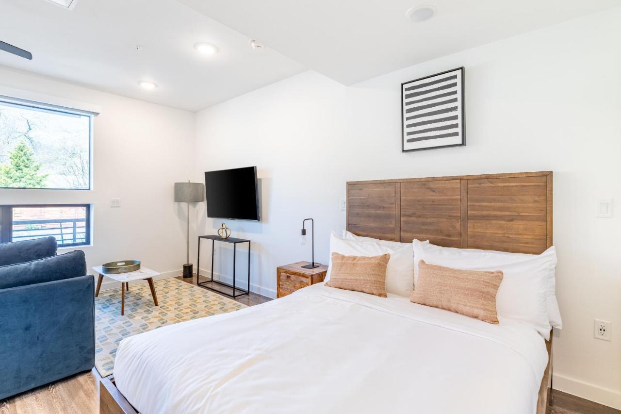 Mint House At The Hatchery - 3* Austin